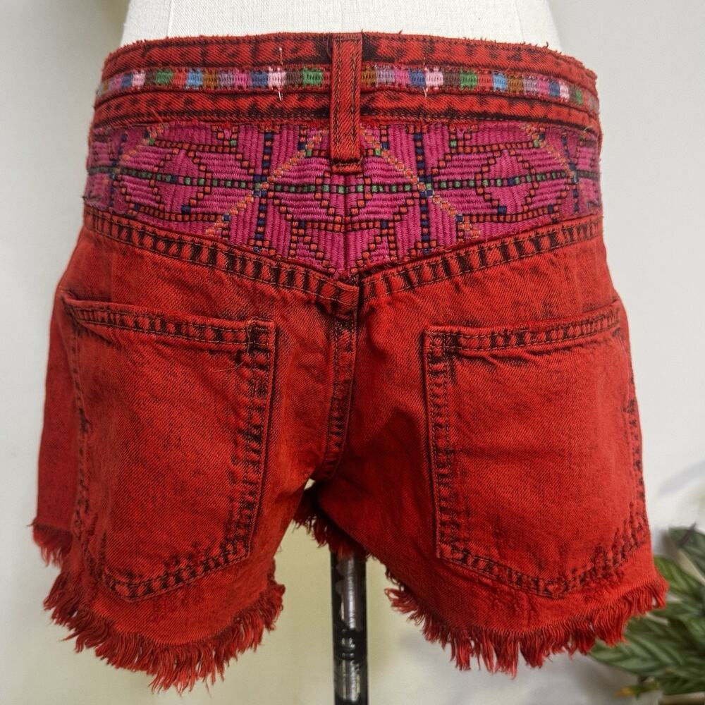 Free People Red Distressed Cutoff Shorts Button Fly Boho Festival Y2K 25 NWT - Picture 5 of 10